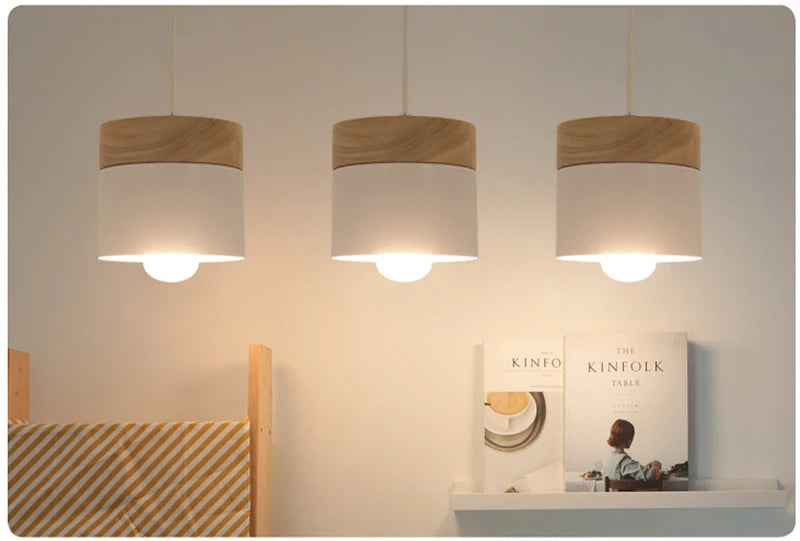 Nordische LED-Pendelleuchten aus Metall und Holz - Moderne Hängelampen für Esszimmer und Küche - Unique Outlet