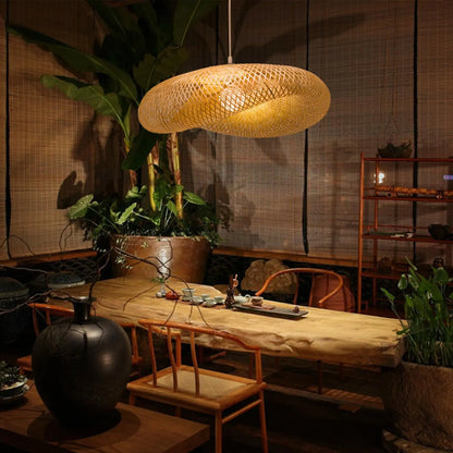 Handgefertigte Vintage Bambusweberei LED-Pendelleuchten - Hängende Kronleuchter im Rattan-Webdesign - Unique Outlet