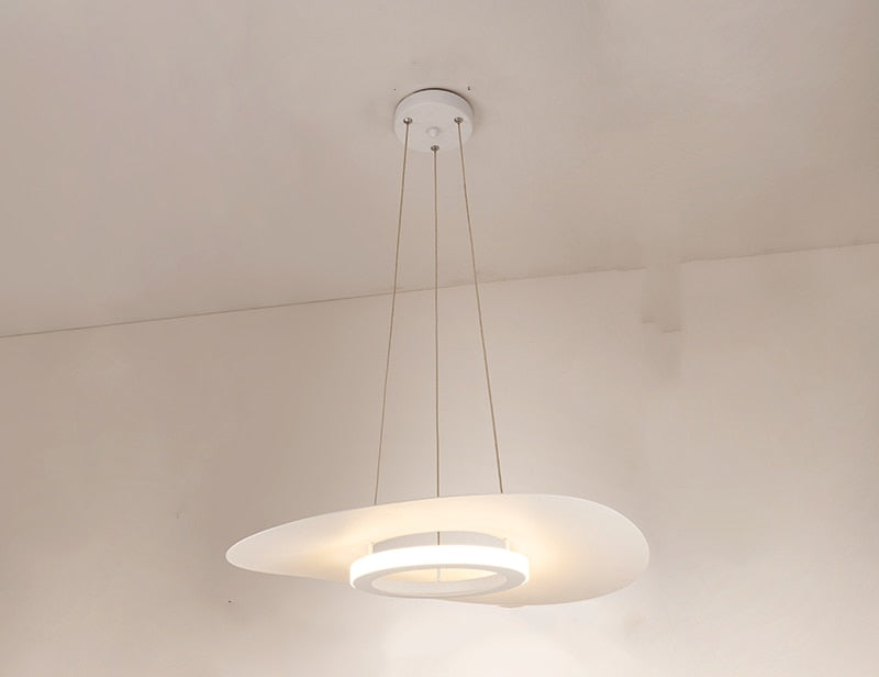 LED-UFO-Hängeleuchte in schlichtem Metall-Design für Esszimmer, Wohnzimmer, Schlafzimmer & Arbeitszimmer - Unique Outlet