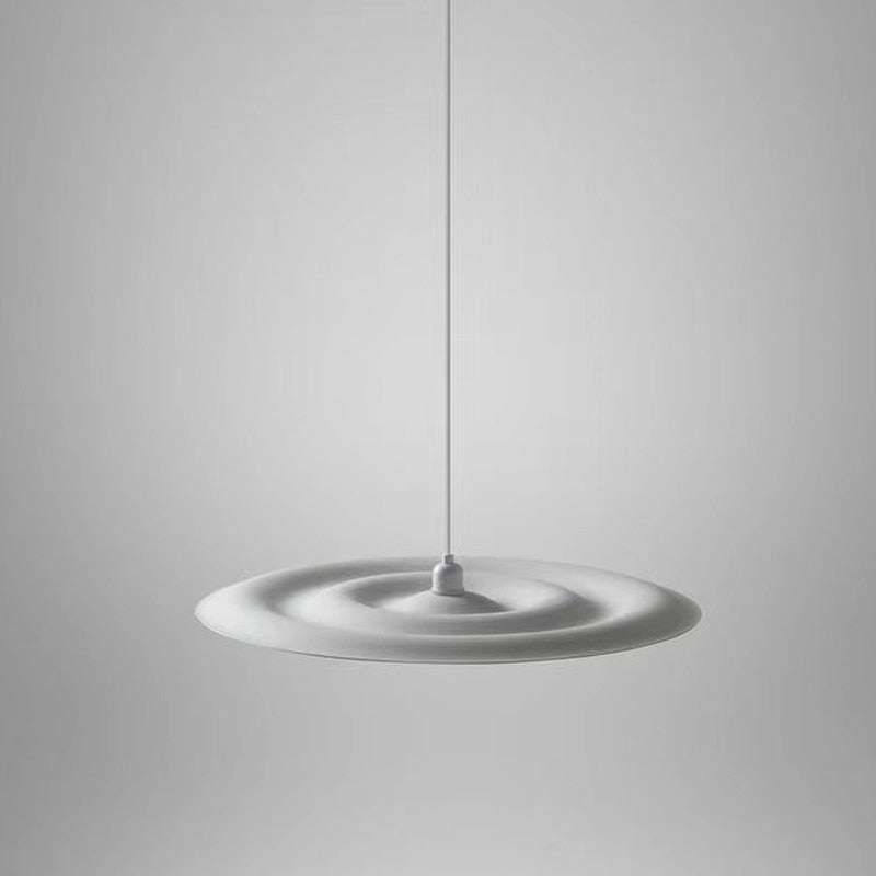 Kreative moderne Pendelleuchte mit Wasserwellen-Design in Weiß - Unique Outlet